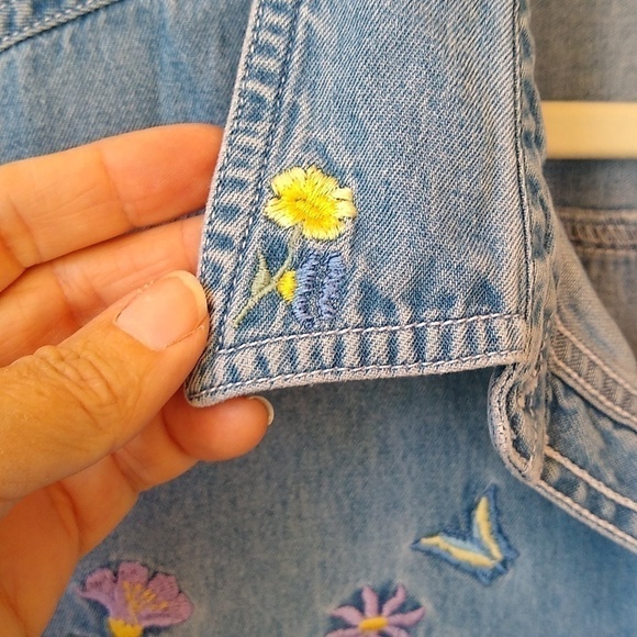 Vintage Bobby Brooks Woman Embroidered Denim Blouse 22W, 24W - Picture 5 of 9